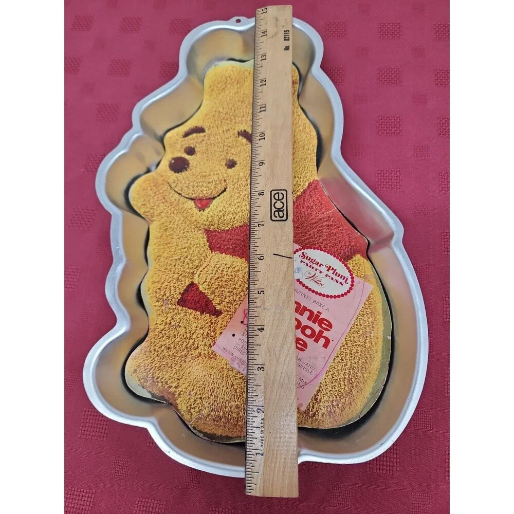 Vintage 1976 Wilton Winnie The Pooh Cake Pan/Mold Original Paper Insert 2105-379
